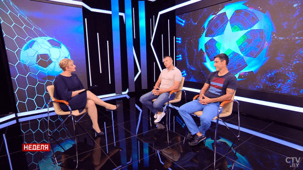 Футбол. Игорь Слесарчук — ведущей СТВ: вы не представляете, сколько стоит финансово содержать хороший газон натуральный
Футбол. Игорь Слесарчук — ведущей СТВ: вы не представляете, сколько стоит финансово содержать хороший газон натуральный