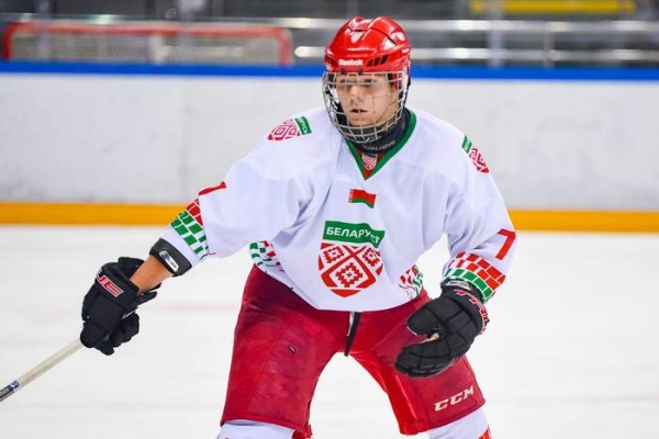 Хоккей.  Сборная Беларуcи U-17 не удержала перевес и потерпела первое поражение на Кубке Сириуса
 
