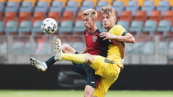 Футбол.  "Пахтакор" нацелился на Илью Шкурина и Якова Филиповича
&nbsp;