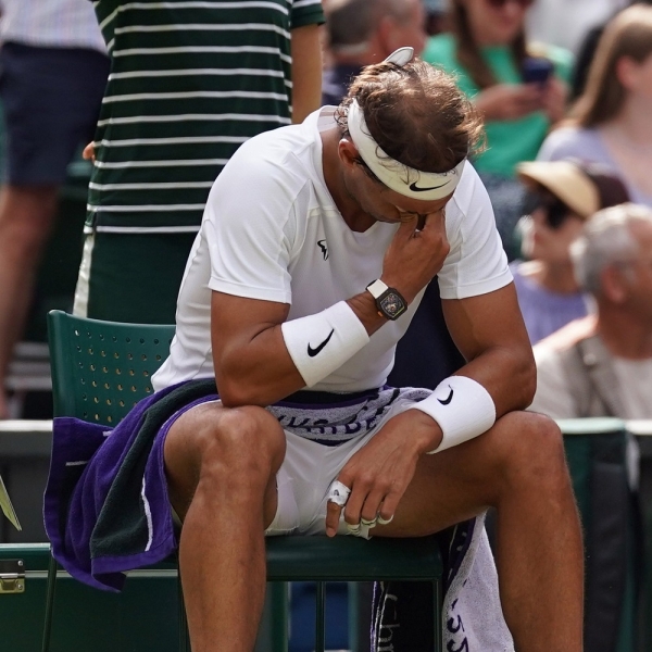 Теннис. Рафаэль Надаль снялся с "Уимблдона"-2022. Ник Кирьос без борьбы впервые вышел в финал мейджора
Теннис. Рафаэль Надаль снялся с "Уимблдона"-2022. Ник Кирьос без борьбы впервые вышел в финал мейджора