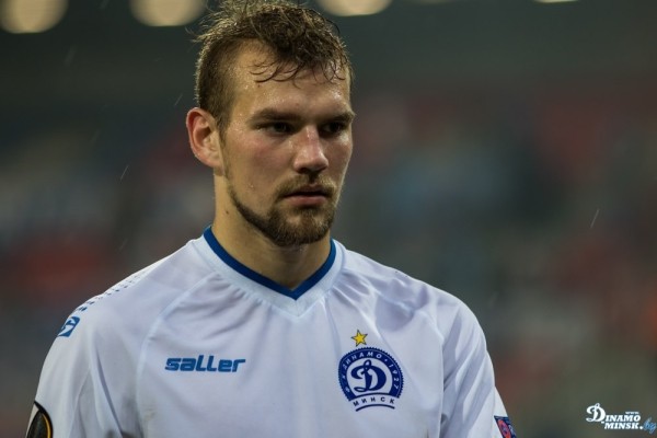 В «Витебске», чтобы взбодриться, выгнали двух подписантов за Лукашенко: оба когда-то считались талантами, но с тех пор почти не радуют (один еще и выпивает) В «Витебске», чтобы взбодриться, выгнали двух подписантов за Лукашенко: оба когда-то считались талантами, но с тех пор почти не радуют (один еще и выпивает)