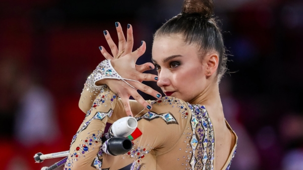 Разное.  Алина Горносько и Анастасия Салос выиграли два золота в финалах отдельных видов на турнире "Хрустальная Роза"
&nbsp;