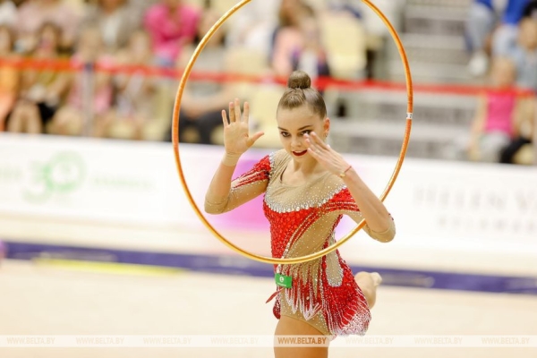 ФОТОФАКТ: Белорусские гимнастки Алина Горносько и Анастасия Салос завоевали золотые награды турнира "Хрустальная роза" ФОТОФАКТ: Белорусские гимнастки Алина Горносько и Анастасия Салос завоевали золотые награды турнира "Хрустальная роза"