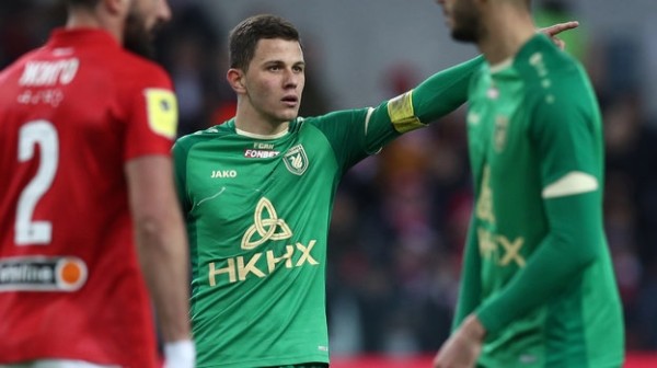 Футбол.  Виталий Лисакович не хочет играть в "Рубине": Слуцкий им недоволен, белорус рвется в РПЛ
 