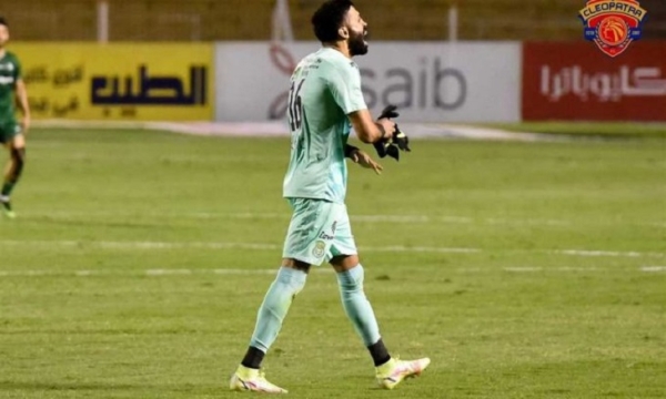 Нервный срыв вратаря после смерти брата: фанаты оскорбляли его за 5 пропущенных, он ушел с поля в слезах – и завершил карьеру