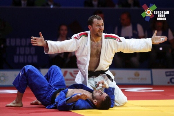 «Отдаст армию на войну – сам останется с голой жопой». Опальный дзюдоист – о ватном патриотизме Лукашенко, усталости беларусов и ЛГБТ в Германии