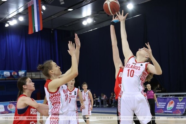 Белорусские баскетболистки выиграли турнир памяти Семена Халипского