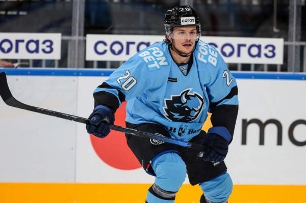 Хоккей.  Лучший снайпер минского "Динамо" прошлого сезона Мальте Стремвалль подписал контракт с "Каролиной"
 