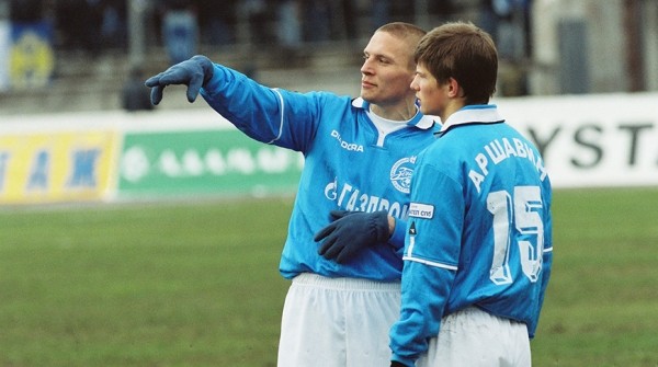 "Химки" и питерский "Зенит" откроют 31-й чемпионат России по футболу "Химки" и питерский "Зенит" откроют 31-й чемпионат России по футболу