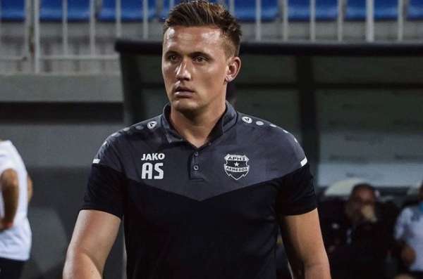 Футбол. Алексей Шпилевский: если вы не привыкли играть в такой футбол, то это ваши проблемы
Футбол. Алексей Шпилевский: если вы не привыкли играть в такой футбол, то это ваши проблемы