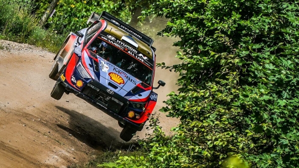 Новы лятучы фін. Кале Раванпэра наблізіўся да чэмпіёнскага тытулу, атрымаўшы перамогу на Ралі Эстонія