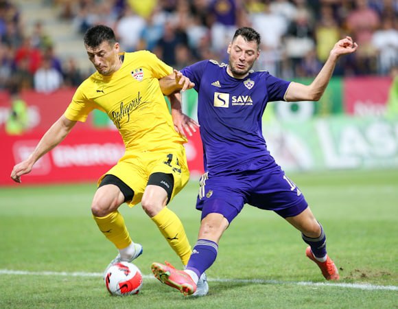 Футбол.  "Шахтер" продлил серию без побед в еврокубках до девяти встреч
 