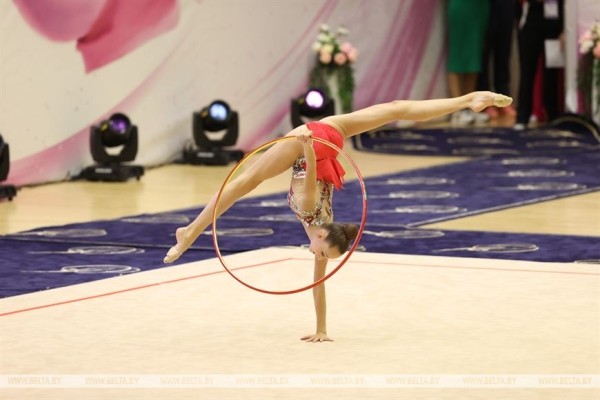 ФОТОФАКТ: В Минске проходит международный турнир по художественной гимнастике "Хрустальная роза"