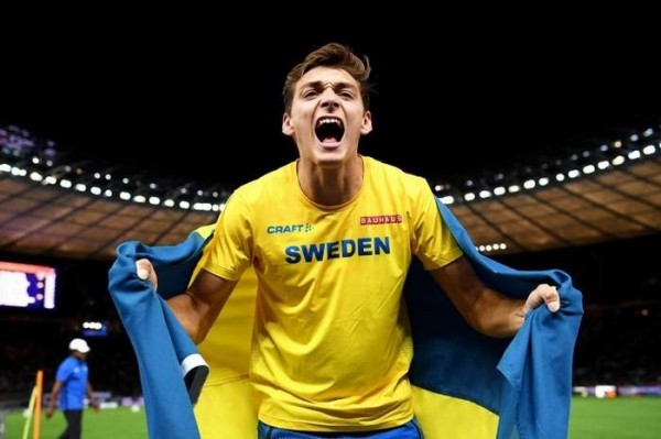 Летние виды.  Арман Дюплантис установил мировой рекорд в прыжках с шестом — 6,21
 