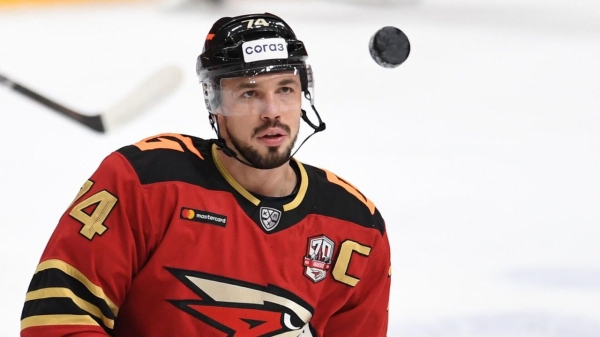 Хоккей.  Защитник Алексей Емелин и форвард Николай Жердев близки к переходу в минское "Динамо"
 