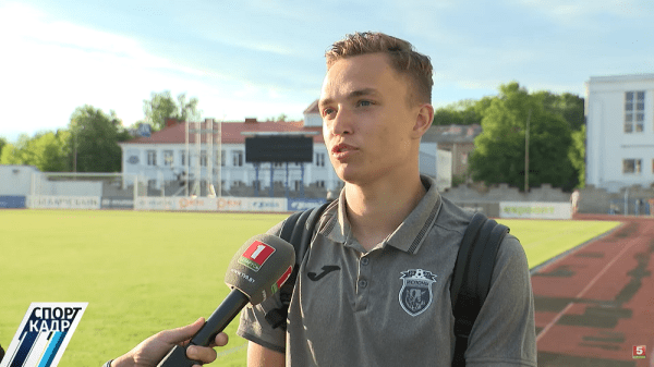 Футбол.  Олег Никифоренко: в "Рухе" было постоянное давление со стороны руководства. С первого тура поставили задачу взять золото
 