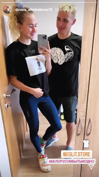 Адепты режима Алимбекова и Смольский удивили одеждой – ведь ее дизайнер была за честные выборы и выпускала красно-белую коллекцию