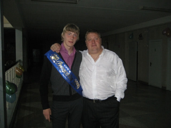 Треш в «Витебске»: отец прорежимщика приезжал на разборки, алкотесты выдали ноль (хотя мало кто согласился), нелюбимому тренеру не нашли замены