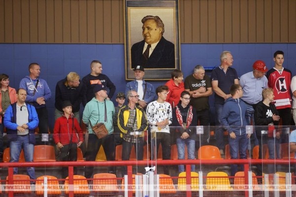 В Гродно стартовал хоккейный турнир памяти Дубко