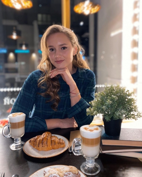 Победив на «Уимблдоне», Рыбакина просто выдохнула. О ее невозмутимости уже делают мемы