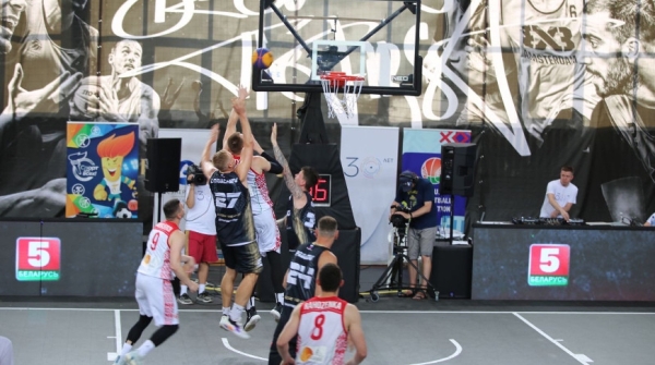 В Островце прошел международный турнир по баскетболу 3х3 "Дружба Cup"