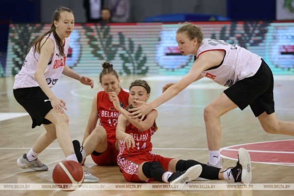 ФОТОФАКТ: В Минске стартовал турнир памяти Семена Халипского ФОТОФАКТ: В Минске стартовал турнир памяти Семена Халипского