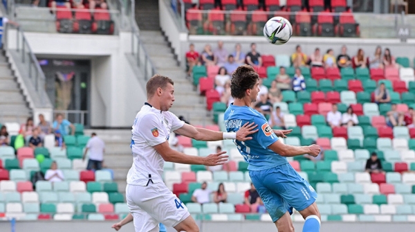 Минское "Динамо" уступило футболистам "Ислочи" в чемпионате Беларуси