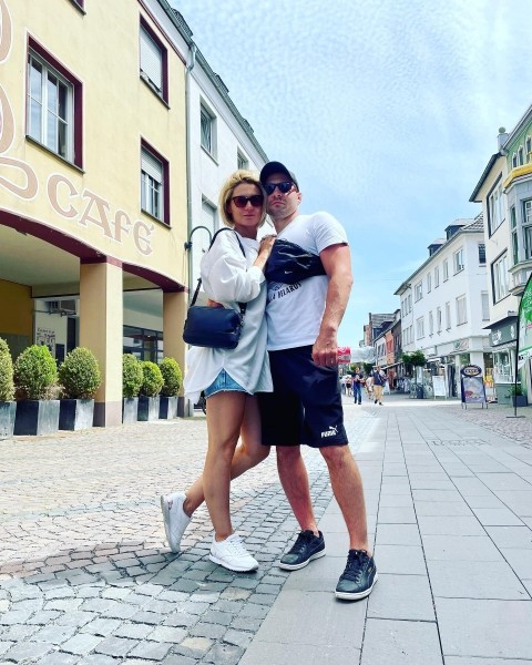 «История жены Лосика куда страшнее нашей». Супруга честного дзюдоиста из Беларуси – о том, как ее семью закалил вынужденный резкий переезд в чужую страну «История жены Лосика куда страшнее нашей». Супруга честного дзюдоиста из Беларуси – о том, как ее семью закалил вынужденный резкий переезд в чужую страну