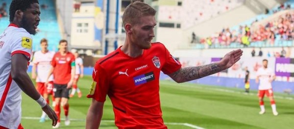 Футбол.  Захар Волков продолжит выступать за "Химки" на правах аренды
 