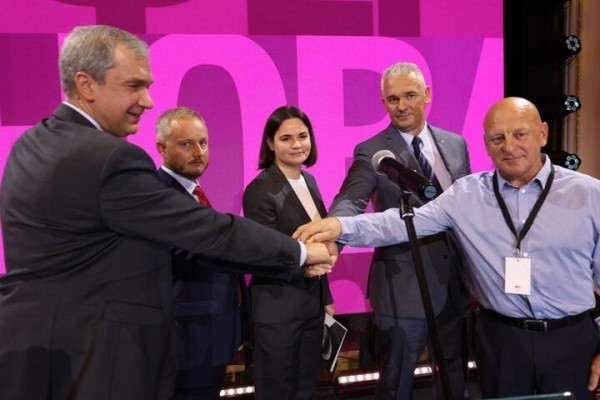 В беларусской политике – новая фигура: этот бывший комбриг ввел такое испытание, с каким справится далеко не каждый профи из спорта В беларусской политике – новая фигура: этот бывший комбриг ввел такое испытание, с каким справится далеко не каждый профи из спорта