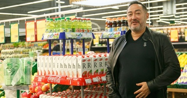 В партнеры хоккейного «Динамо» втихую добавился топ-банк. Полгода назад его глава попал за решетку (с реальным сроком) – говорили, накануне как раз отказал Баскову в помощи клубу