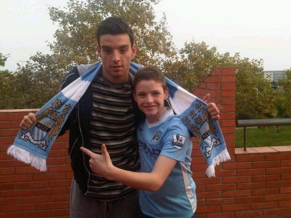 «Сити» наконец нашел левого защитника вместо Зинченко. Это воспитанник «Барсы», который раскрылся у Компани в «Андерлехте» «Сити» наконец нашел левого защитника вместо Зинченко. Это воспитанник «Барсы», который раскрылся у Компани в «Андерлехте»