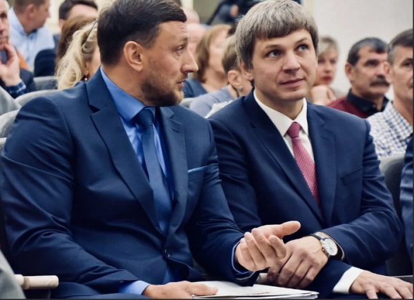 Разное.  Иван Тихон: Девятовский где-то трудится. За 2 года Вадим не появлялся, не интересовался делами. Наши дороги разошлись
 