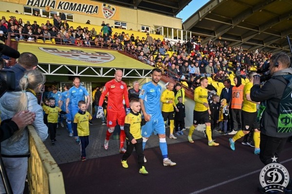 Партнеры вернули Драгуна обратно в капитаны БАТЭ, а вот кто с повязкой в других клубах: самый молодой в «Энергетике», самый старый – в «Арсенале», в «Шахтере» – кого хотели убрать++