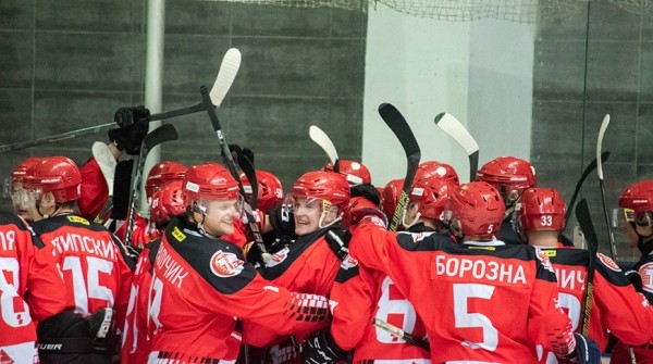 "Пинские ястребы" стали обладателями хоккейного Кубка Цыплакова