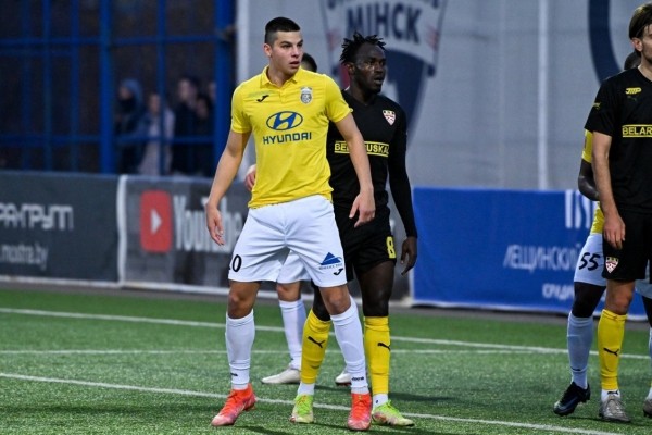 4 забивалы не старше 20, которые помогают своим клубам бороться за медали ЧБ: идут по графику Дарбо, могут голы-красавцы, но не всегда попадают в старт 4 забивалы не старше 20, которые помогают своим клубам бороться за медали ЧБ: идут по графику Дарбо, могут голы-красавцы, но не всегда попадают в старт