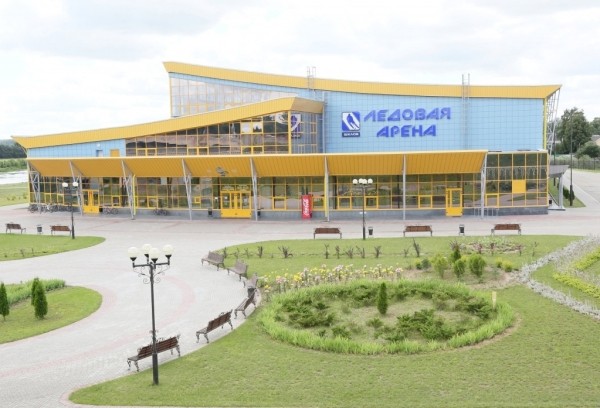 Не толькі ў вёсцы Лукашэнкі будуюць спартовыя арэны – у Венгрыі руліць яго таварыш з вельмі падобнымі замашкамі (Пуцін, ціск на медыя, узбагачэнне набліжаных)