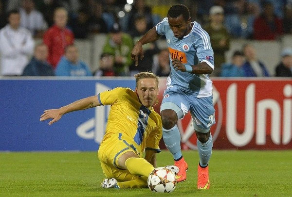 Дарбо – 8-й игрок чемпионата Беларуси за последние 10 лет, кого удалось продать за миллион евро и больше (у БАТЭ 5 таких сделок, у «Шахтера» – 2-я) Дарбо – 8-й игрок чемпионата Беларуси за последние 10 лет, кого удалось продать за миллион евро и больше (у БАТЭ 5 таких сделок, у «Шахтера» – 2-я)