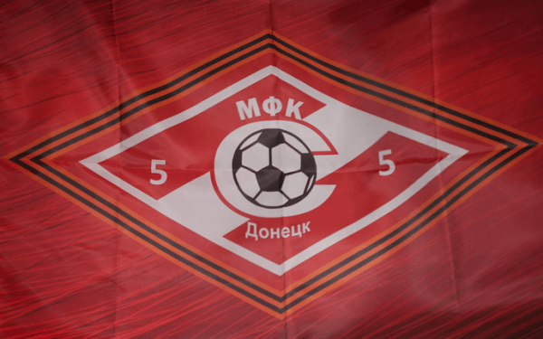 Белклуб позвал на юбилей будто бы россиян, на самом деле – плохо замаскированный клуб ДНР: его президент готовит судилище над «Азовом», тренер – отец сборника Беларуси