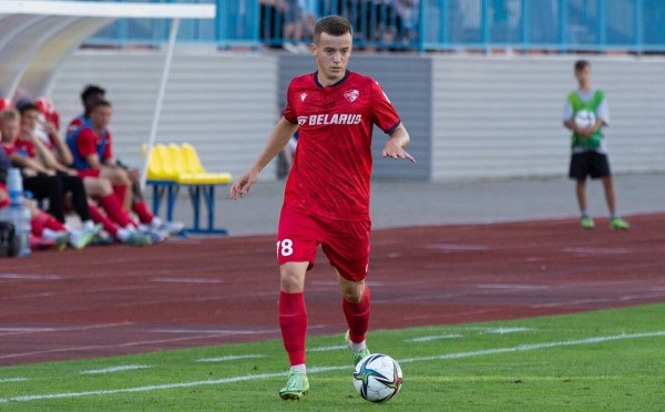 4 забивалы не старше 20, которые помогают своим клубам бороться за медали ЧБ: идут по графику Дарбо, могут голы-красавцы, но не всегда попадают в старт 4 забивалы не старше 20, которые помогают своим клубам бороться за медали ЧБ: идут по графику Дарбо, могут голы-красавцы, но не всегда попадают в старт