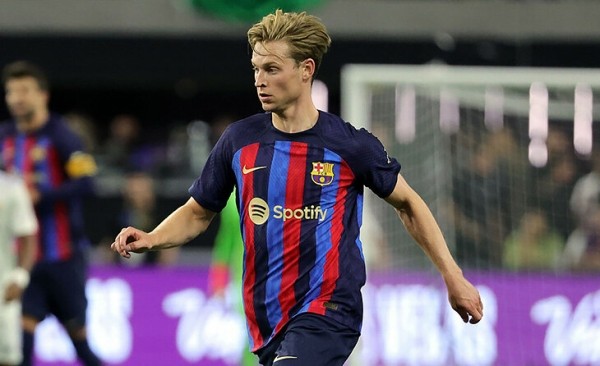 «Барса» должна игрокам 389 миллионов евро – из-за отсрочек зарплат и бонусов. Но они готовы уступать снова «Барса» должна игрокам 389 миллионов евро – из-за отсрочек зарплат и бонусов. Но они готовы уступать снова