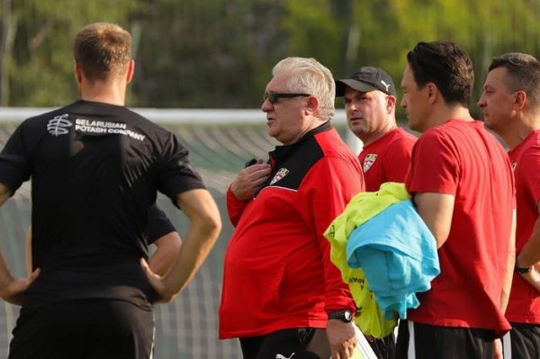 Футбол.  Лига конференций. "Клуж" — "Шахтер": в основе гостей восемь легионеров
 