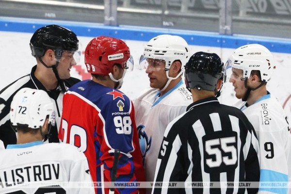 ФОТОФАКТ: Товарищеский матч "Динамо-Минск" - ЦСКА ФОТОФАКТ: Товарищеский матч "Динамо-Минск" - ЦСКА