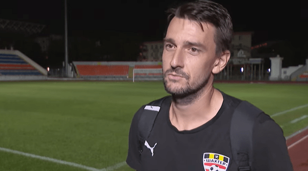 Футбол. Егор Филипенко: в Беларуси в некоторые места приезжаешь — не хочется играть. Наш футбол в упадке, это все понимают
Футбол. Егор Филипенко: в Беларуси в некоторые места приезжаешь — не хочется играть. Наш футбол в упадке, это все понимают