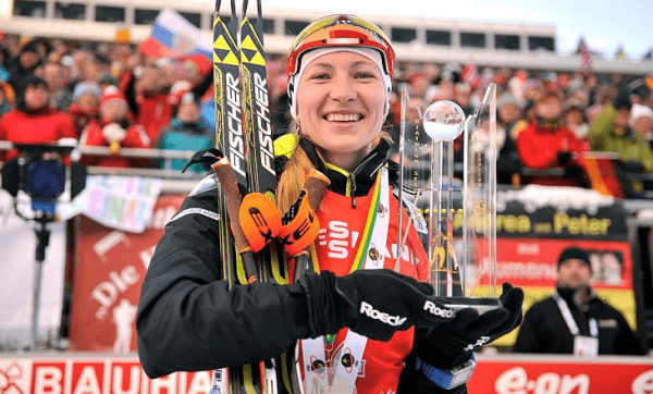 Топы белбиатлона собрались в материнство, а вот как возвращались после родов Домрачева, Азаренко и другие: новые титулы, спады и допинг Топы белбиатлона собрались в материнство, а вот как возвращались после родов Домрачева, Азаренко и другие: новые титулы, спады и допинг