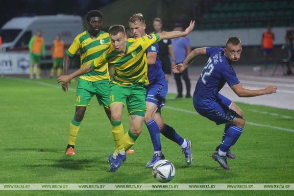 ФОТОФАКТ: Гол Зубовича помог "Неману" одержать победу над "Слуцком" ФОТОФАКТ: Гол Зубовича помог "Неману" одержать победу над "Слуцком"