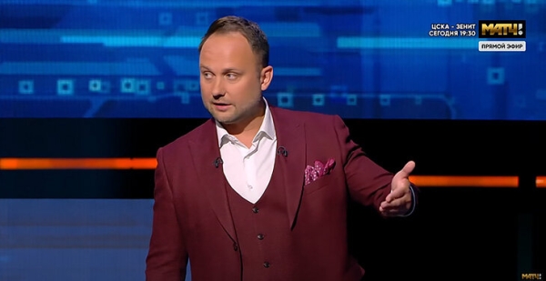 Фрик со спортТВ России, топящий за войну, добрался до беларусских флагов – вещает, что кругом нацисты, гости несут бред (но ему мало), назван коллегой худшим ведущим в мире Фрик со спортТВ России, топящий за войну, добрался до беларусских флагов – вещает, что кругом нацисты, гости несут бред (но ему мало), назван коллегой худшим ведущим в мире