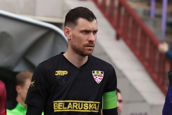 Партнеры вернули Драгуна обратно в капитаны БАТЭ, а вот кто с повязкой в других клубах: самый молодой в «Энергетике», самый старый – в «Арсенале», в «Шахтере» – кого хотели убрать++