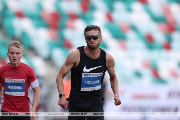 ФОТОФАКТ: Открытый чемпионат Беларуси по легкой атлетике проходит на минском стадионе "Динамо"