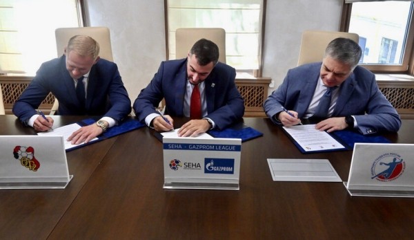 Молодые думают, как уехать, денег может не стать, многие за перемены, но готовы плыть по течению, в «Мешкове» не осталось приличных легионеров. Что творится в белгандболе